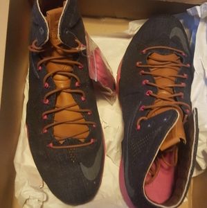 Nike lebron denim size 14